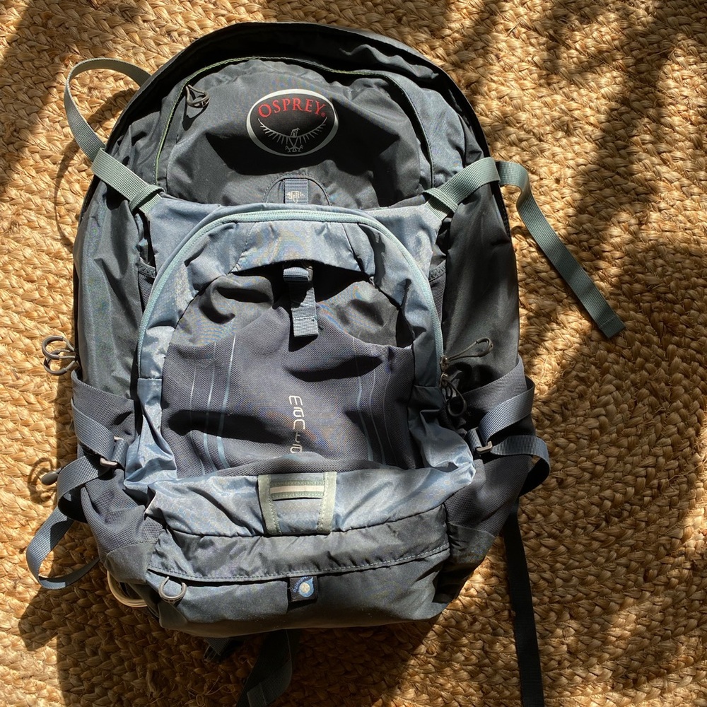 Osprey Manta AG 36 backpack